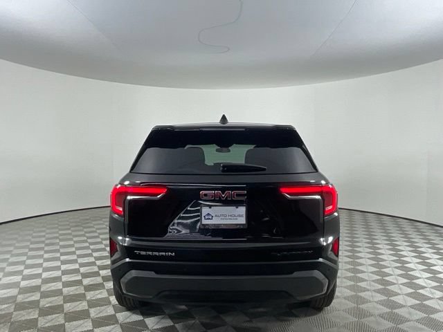 Used 2025 GMC Terrain Elevation FWD image 7