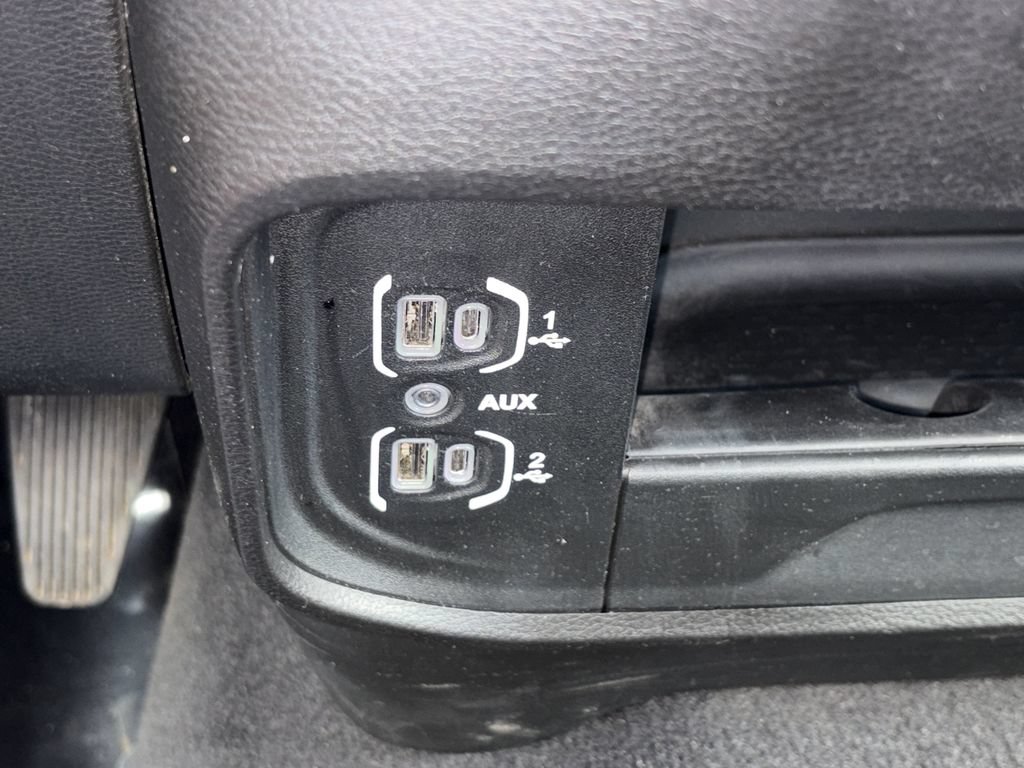 Used 2024 RAM 2500 Big Horn AWD/4WD image 8