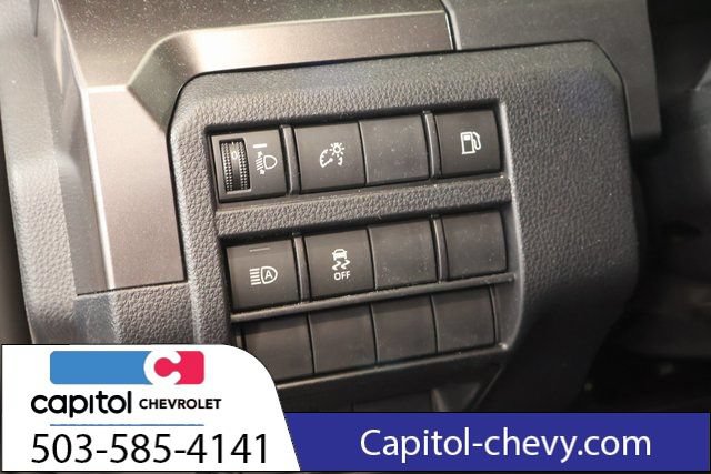 Used 2026 Toyota 4Runner SR5 AWD/4WD image 13
