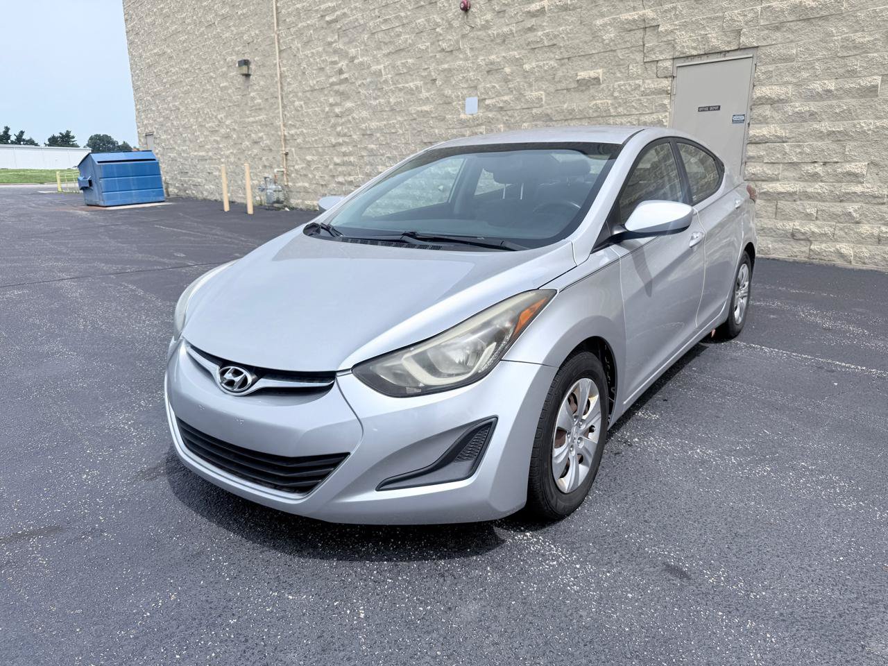 Used 2016 Hyundai Elantra SE