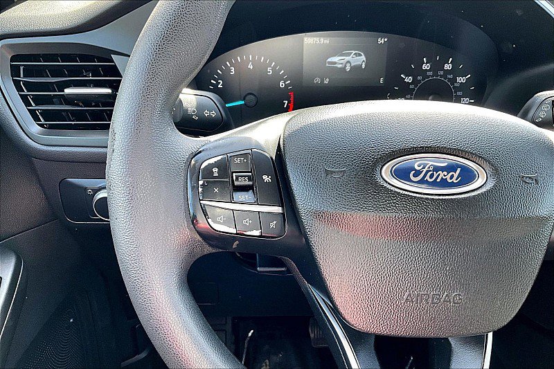 Used 2020 Ford Escape SE image 19