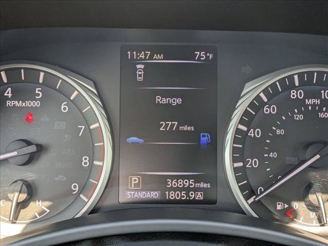 Used 2019 INFINITI Q50 Luxe w/ Essential Package (3.0T Luxe) AWD/4WD image 9