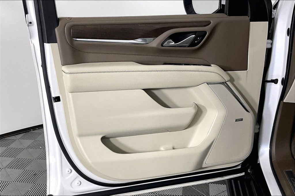 Used 2021 GMC Yukon Denali w/ Denali Ultimate Package image 25