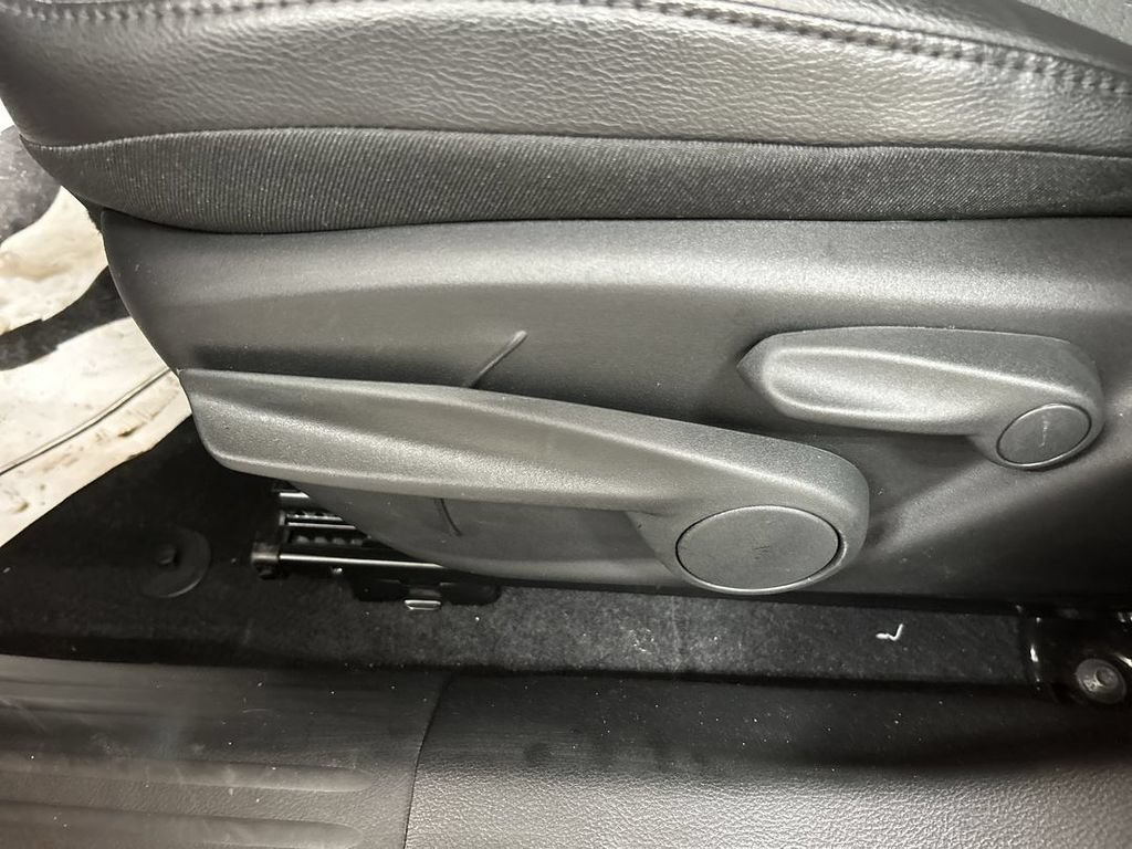 New 2026 Jeep Compass Latitude AWD/4WD image 12