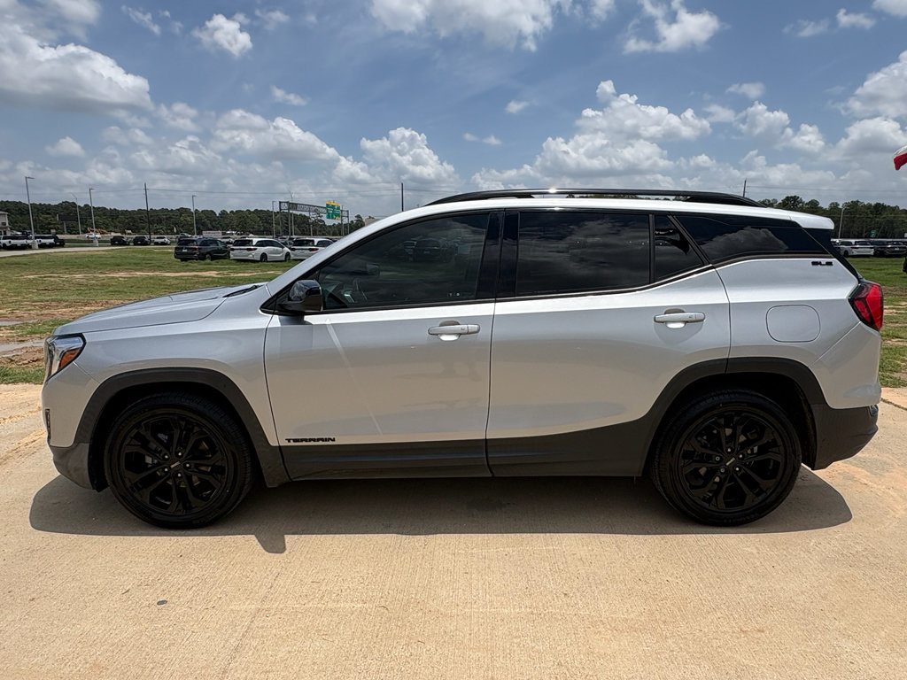 Used 2021 GMC Terrain SLE w/ Driver Convenience Package FWD image 5