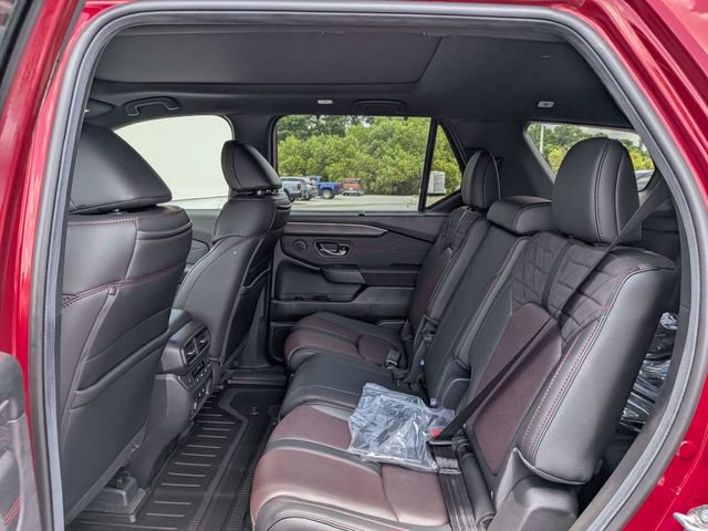 New 2026 Honda Pilot Black Edition image 14