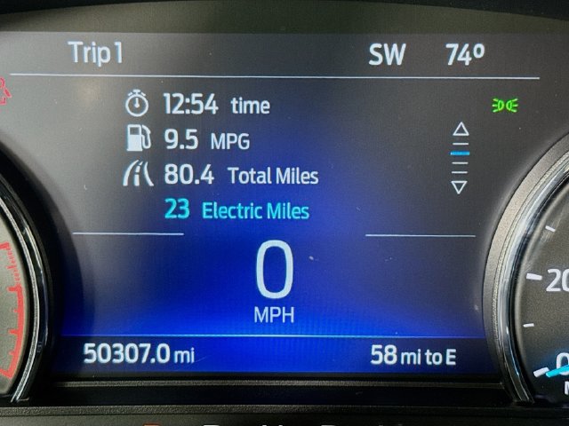 Used 2021 Ford Explorer Limited w/ Hybrid Equipment Group 310A RWD image 13
