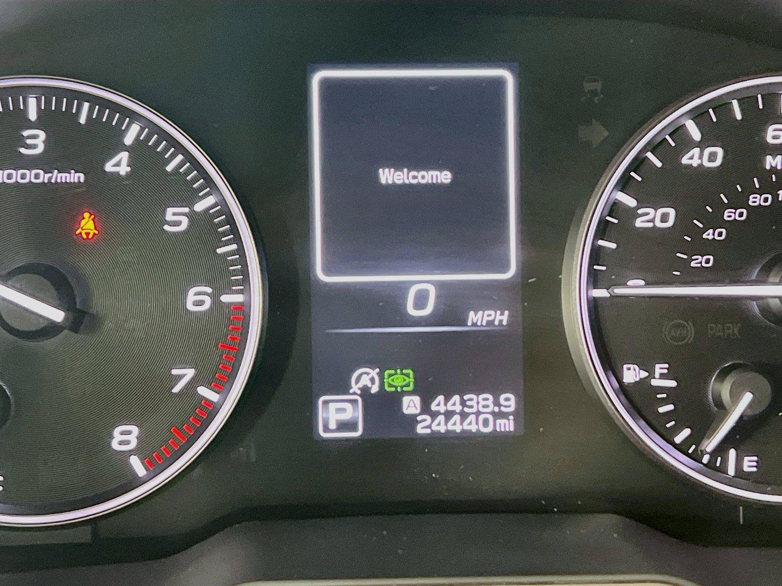 Used 2025 Subaru Outback Touring XT AWD/4WD image 13