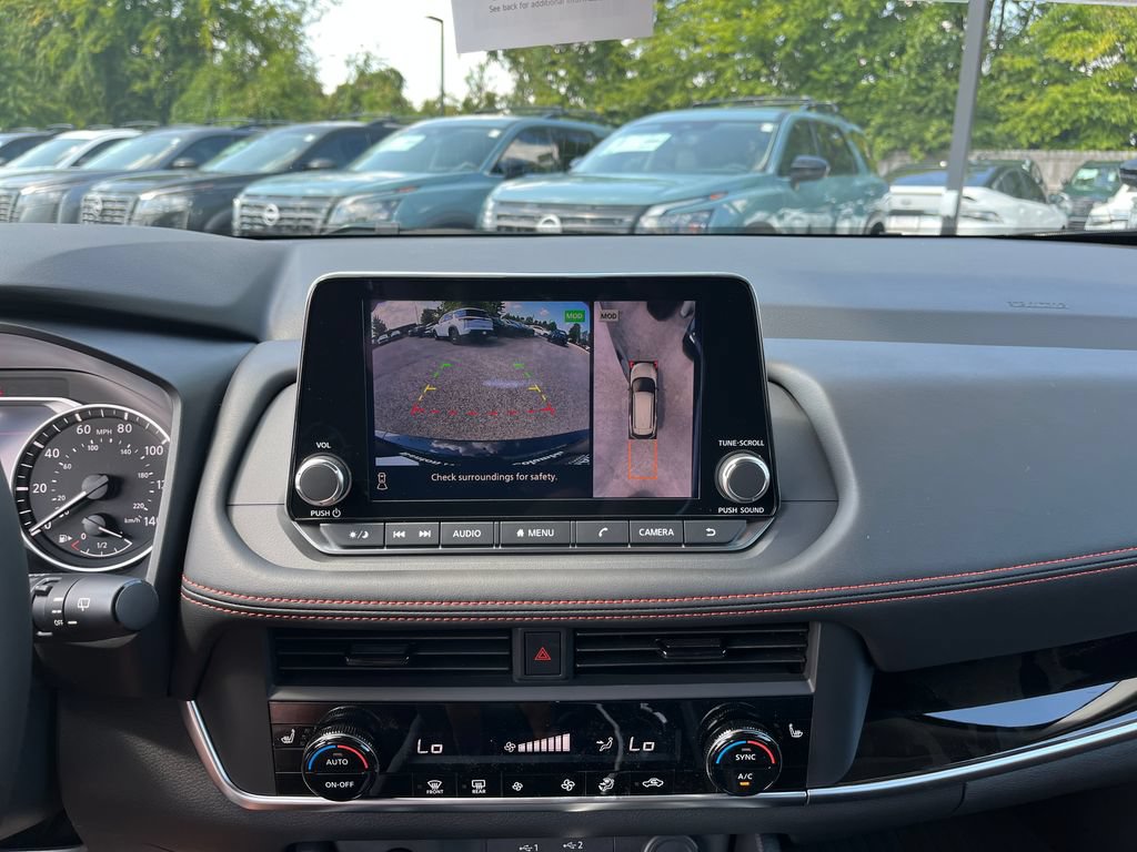 New 2026 Nissan Rogue SV AWD/4WD image 18