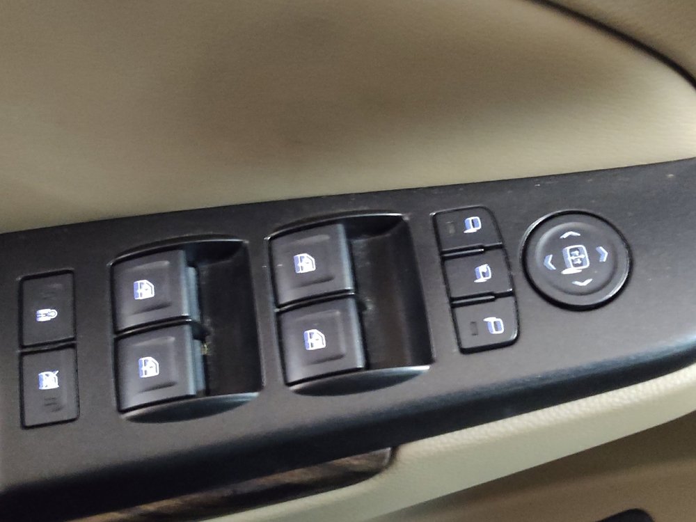 Used 2018 GMC Yukon XL SLT w/ Open Road Package RWD image 27