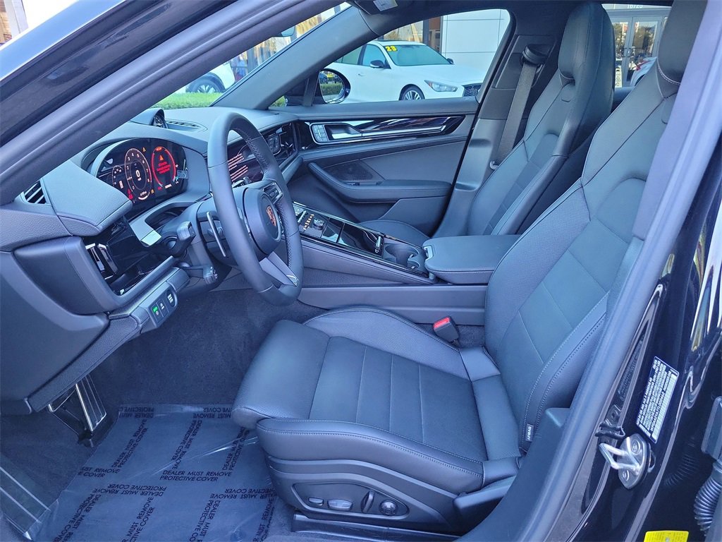 Used 2026 Porsche Panamera 4 image 16