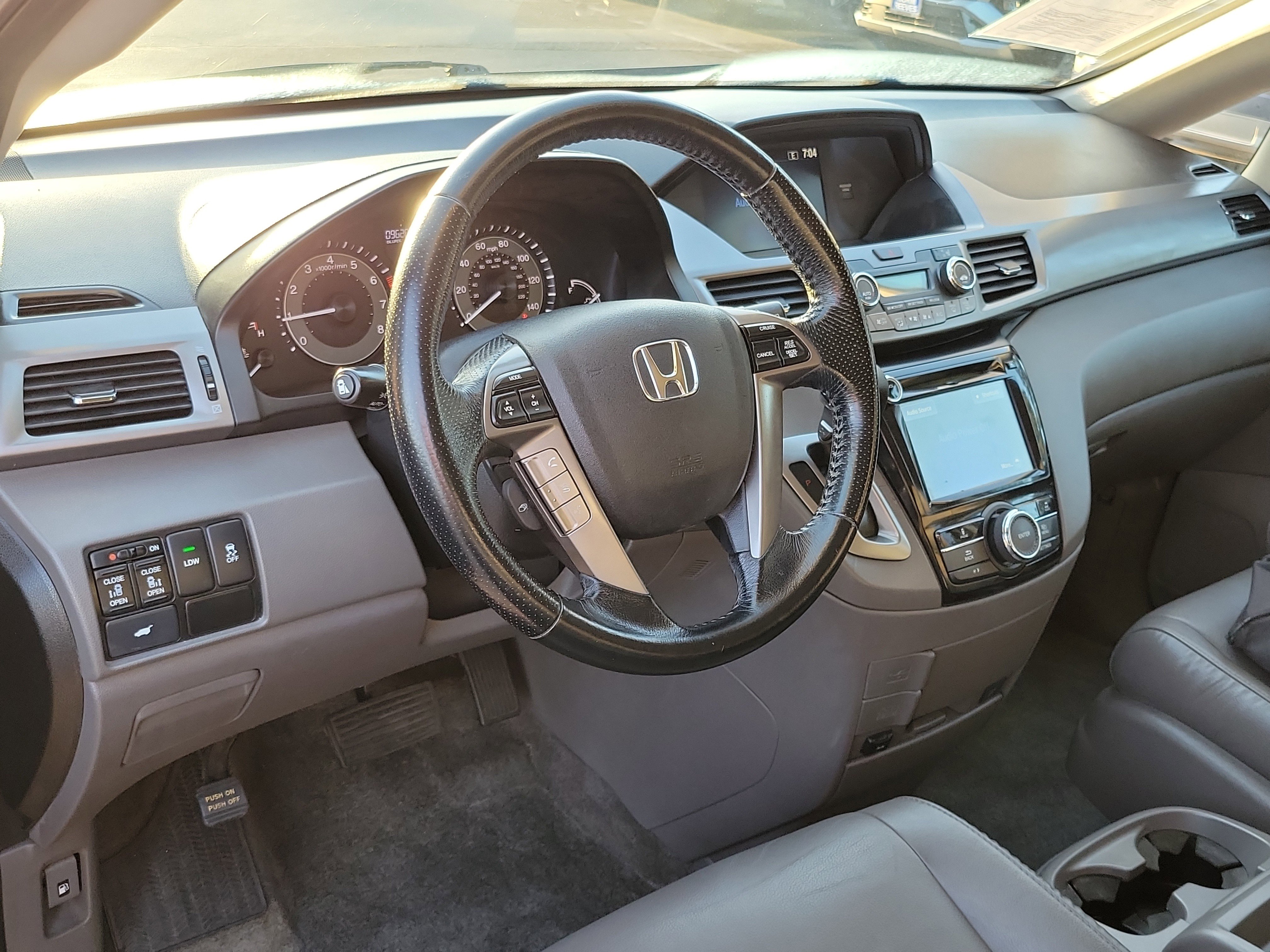 Used 2015 Honda Odyssey EX-L image 7