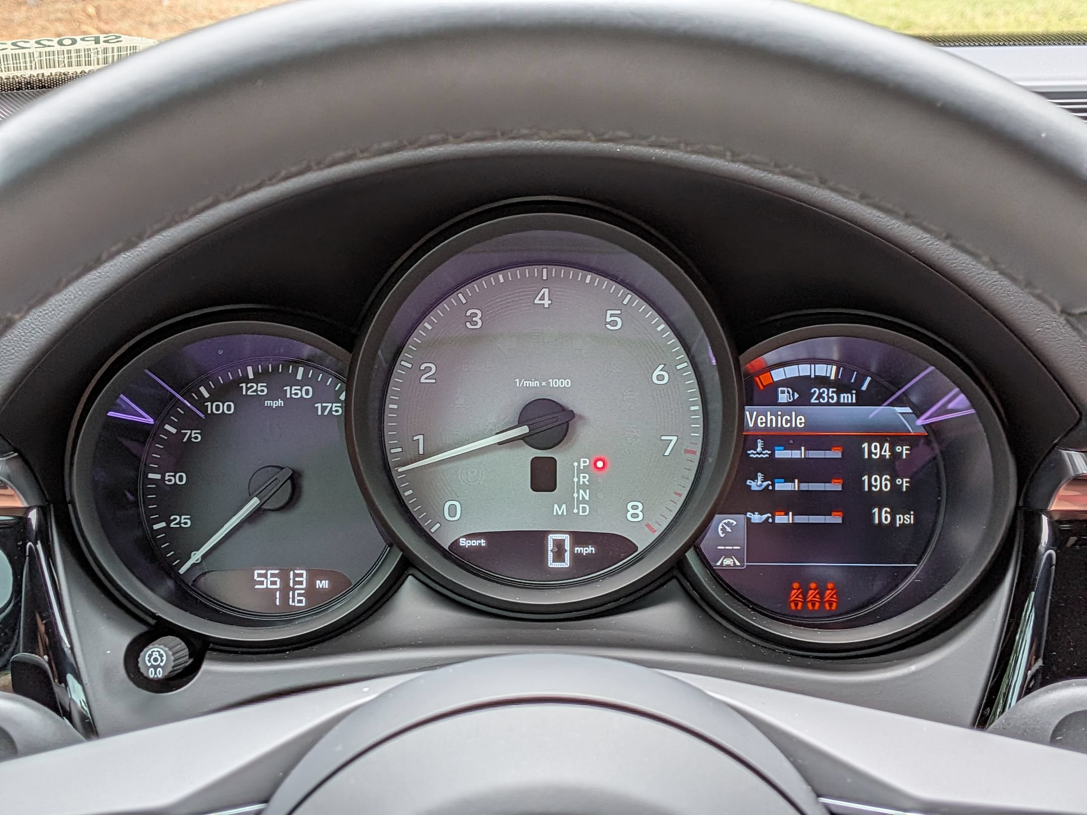 Certified 2025 Porsche Macan S AWD/4WD image 11
