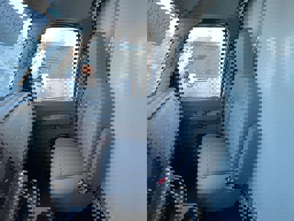 New 2024 Ford E-450 and Econoline 450 Super Duty w/ Power Windows & Locks Group image 17