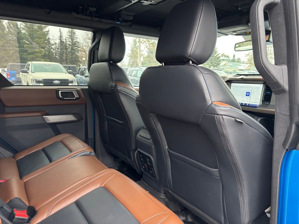 Used 2023 Ford Bronco Outer Banks image 17