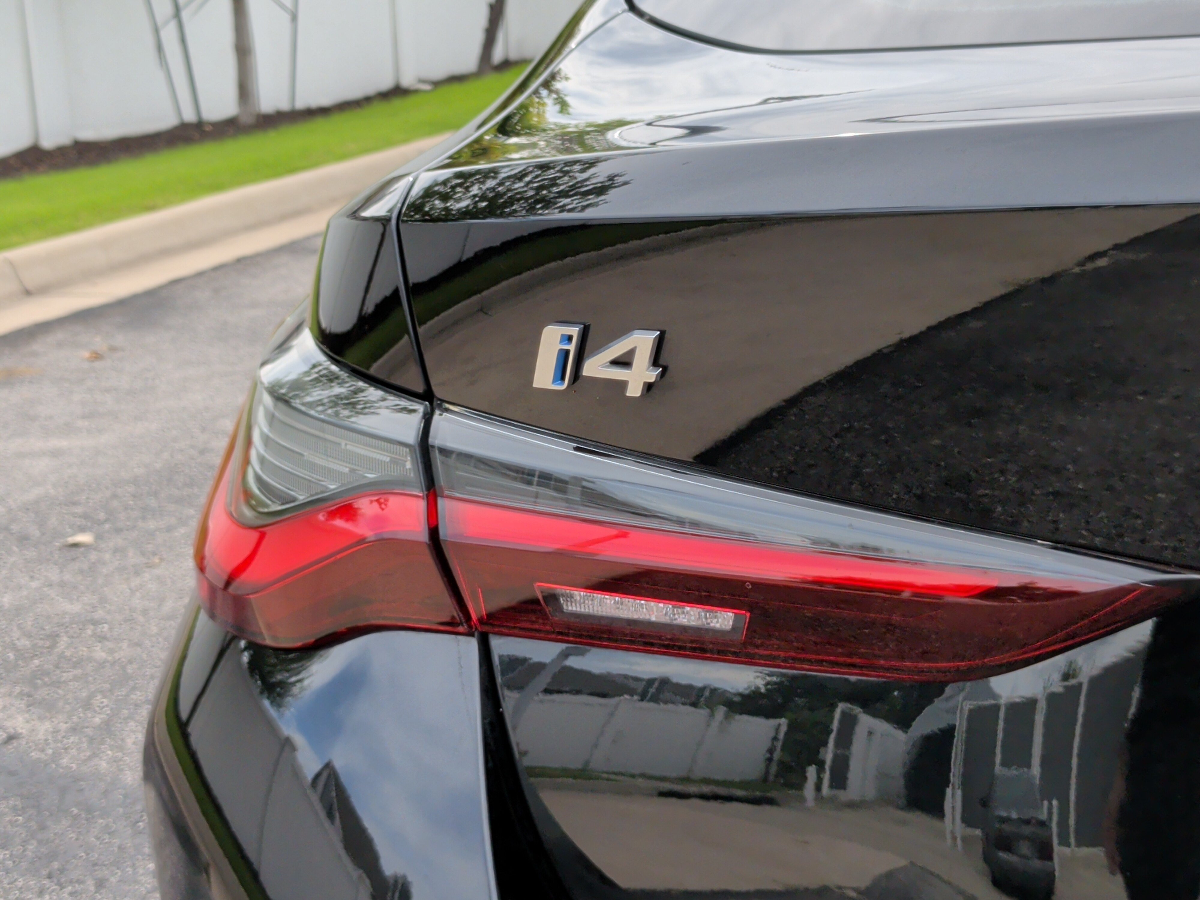 Certified 2023 BMW i4 eDrive35 w/ Premium Package RWD image 12