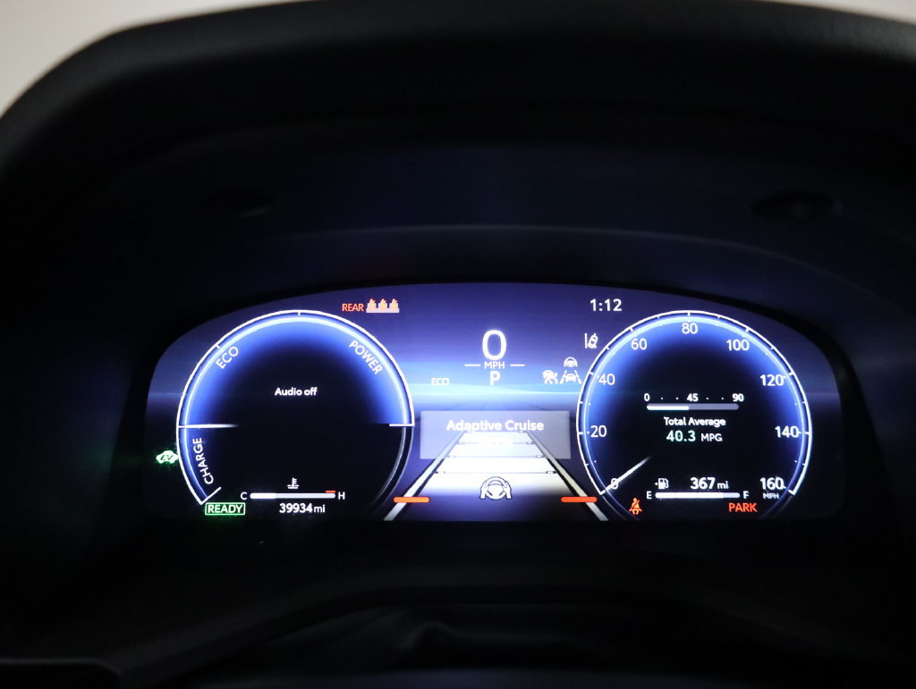 Used 2025 Toyota Camry XSE FWD image 16