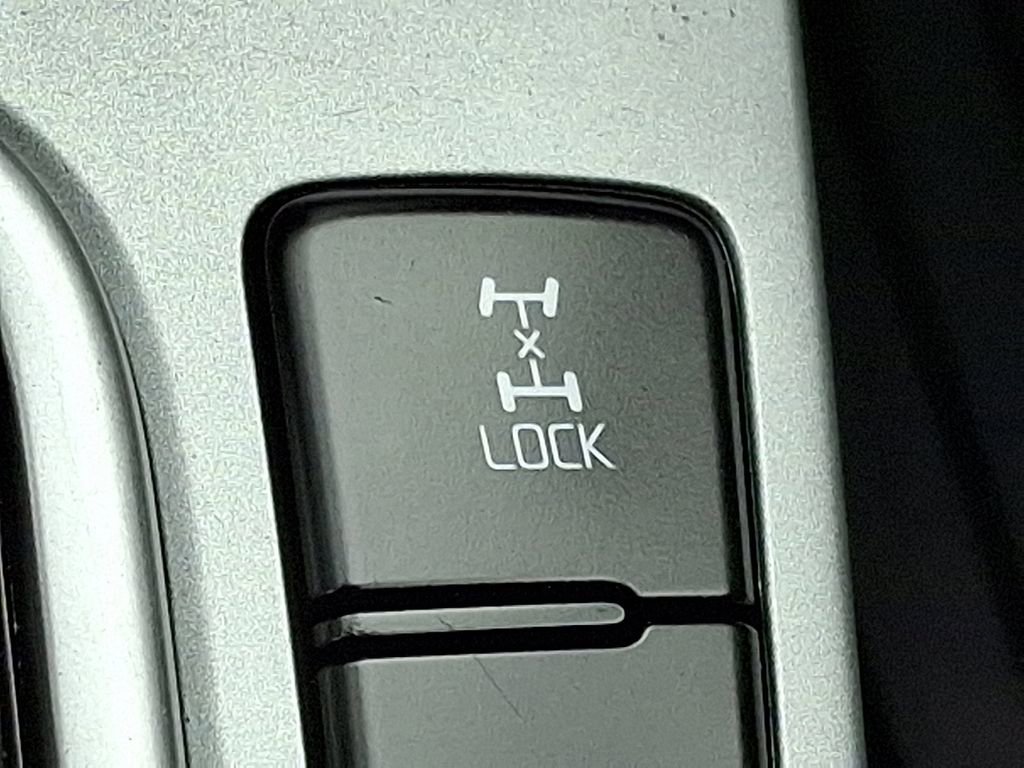 Certified 2024 Kia Seltos LX image 25