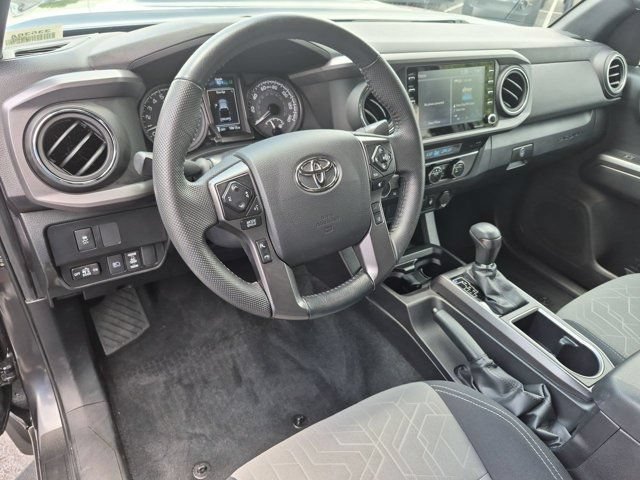 Certified 2022 Toyota Tacoma TRD Sport AWD/4WD image 9