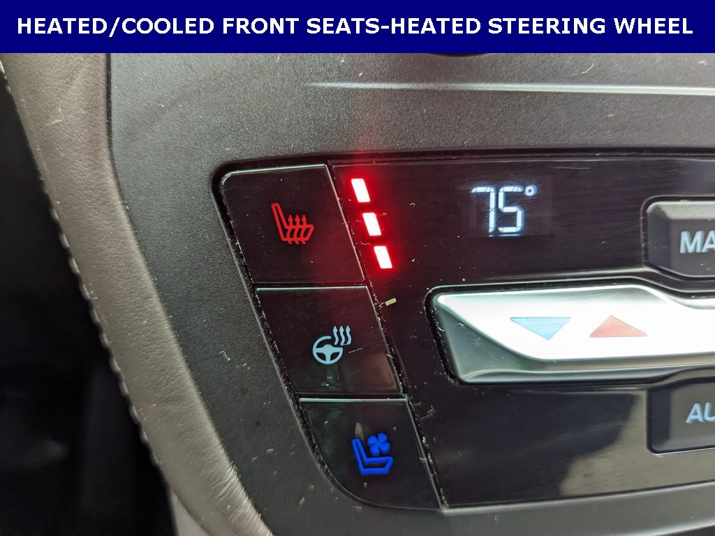 Used 2020 Ford Explorer Platinum w/ Premium Technology Package image 7