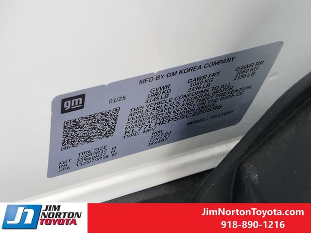 Used 2025 Chevrolet Trax LT w/ Driver Confidence Package FWD image 34