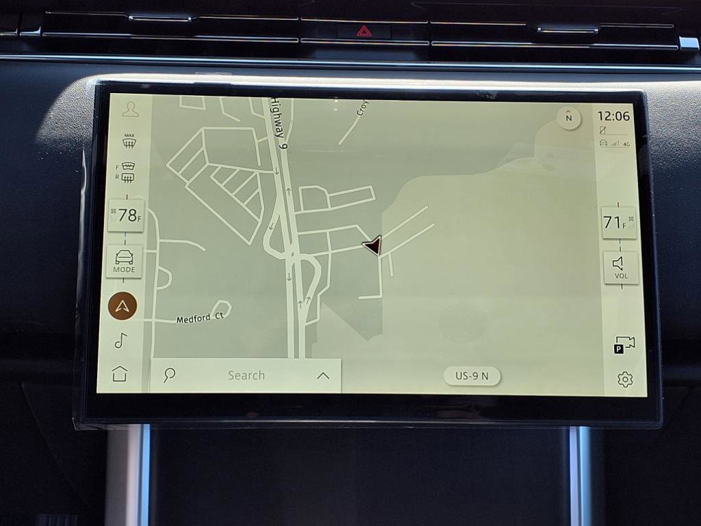 New 2025 Land Rover Range Rover SV image 12