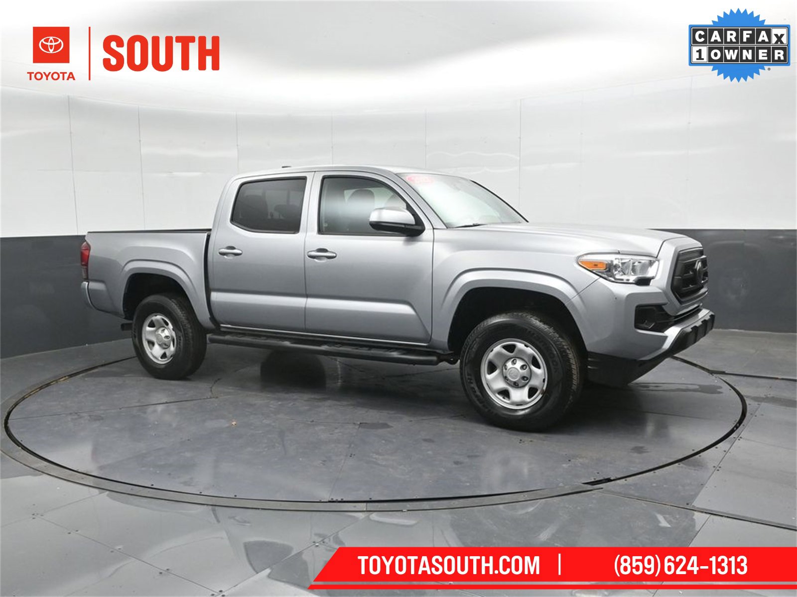 Used 2022 Toyota Tacoma SR image 4