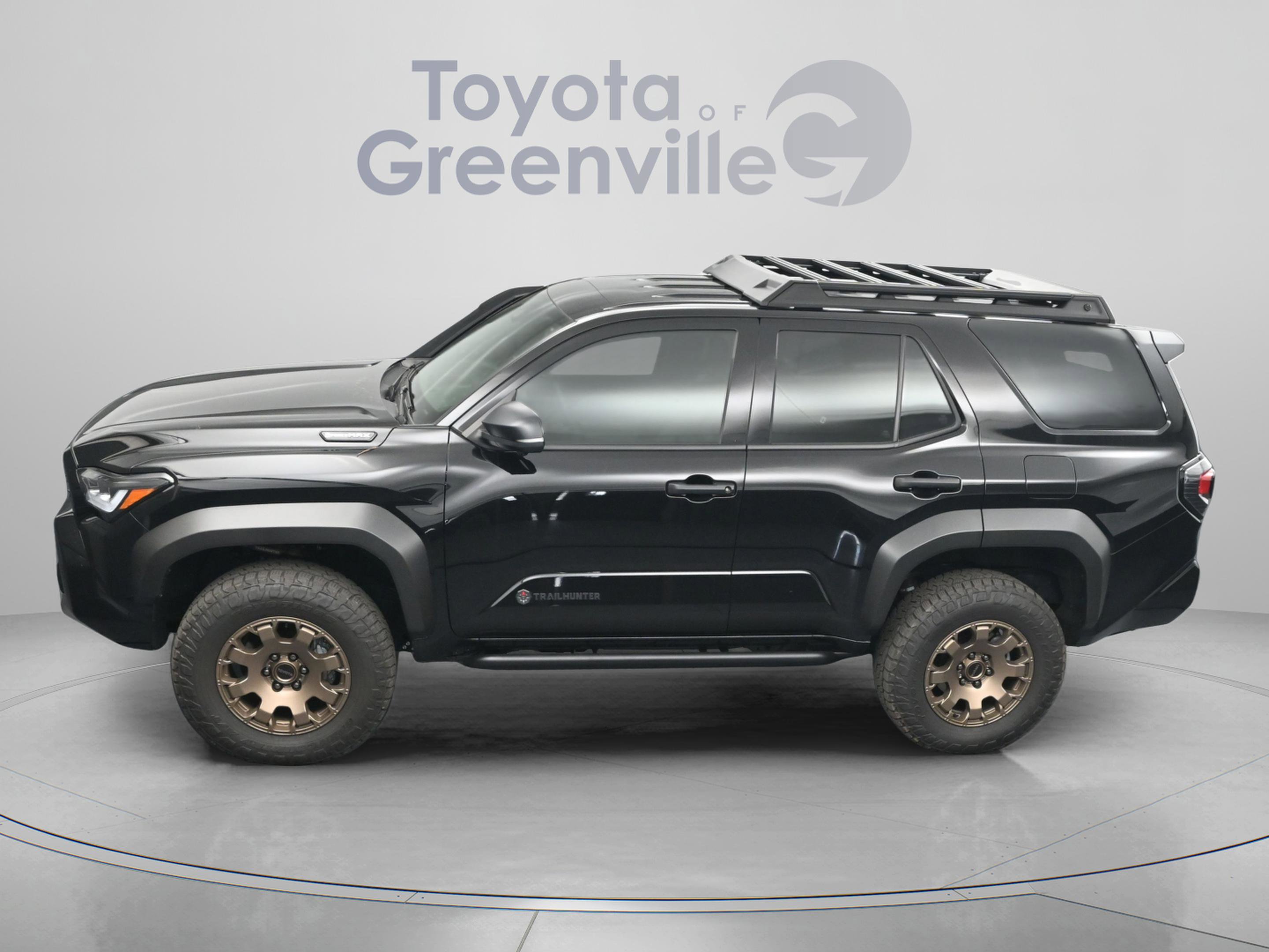 Used 2025 Toyota 4Runner Trailhunter AWD/4WD image 4