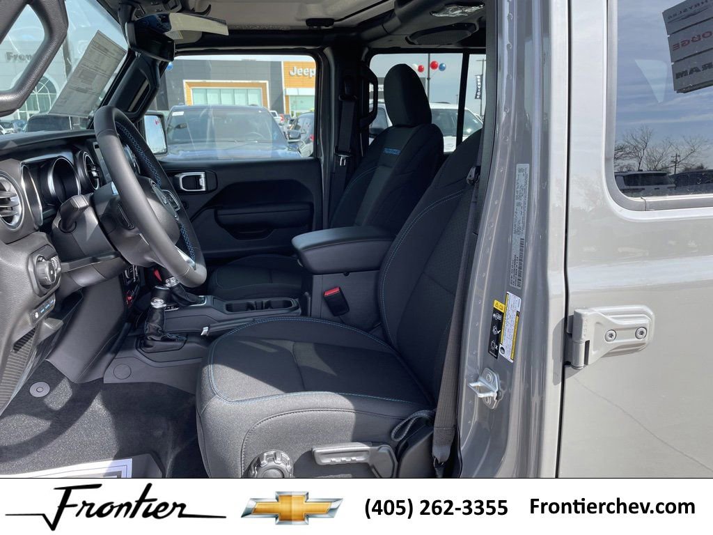 New 2023 Jeep Wrangler Unlimited Rubicon 4xe w/ Cold Weather Group image 6