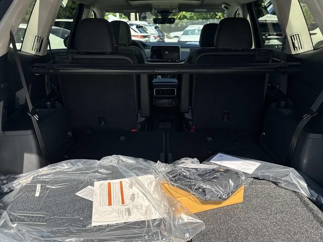 New 2026 Volkswagen Atlas Peak Edition AWD/4WD image 5