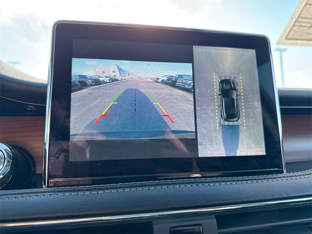 Used 2022 Lincoln Corsair Reserve w/ Equipment Group 201A image 15