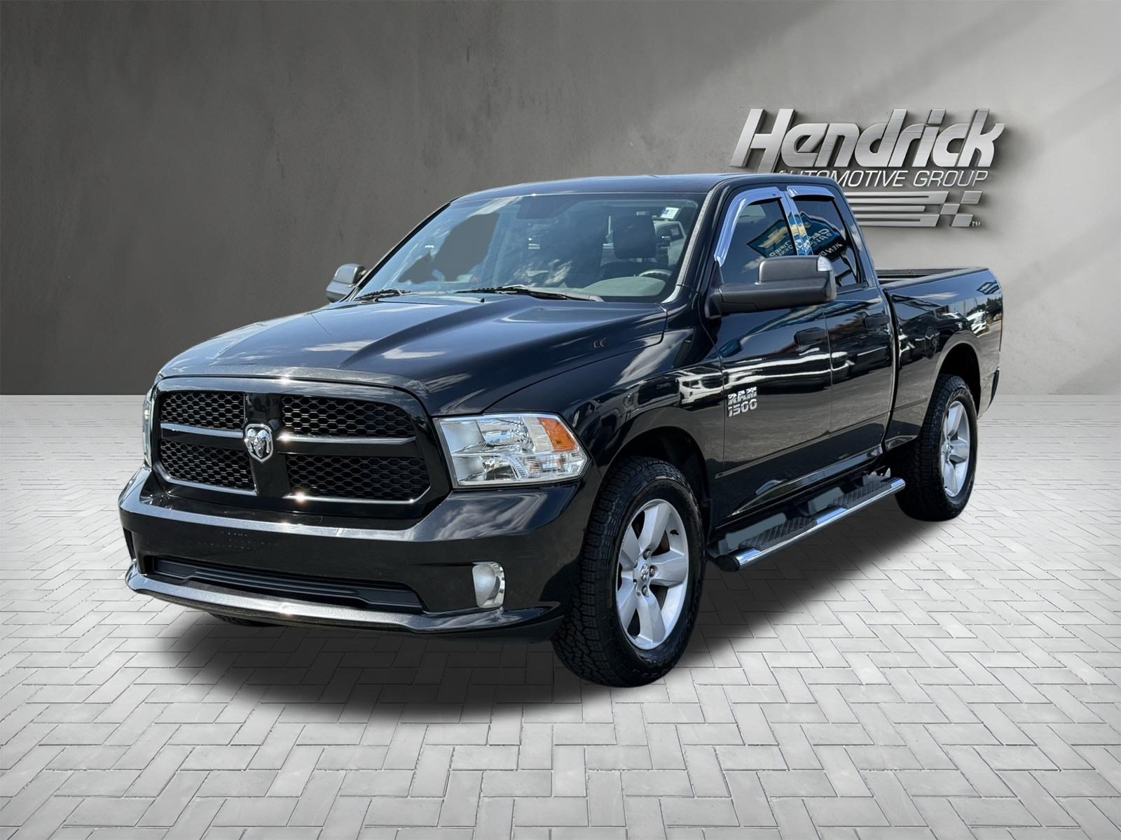 Used 2015 RAM 1500 Express RWD image 5