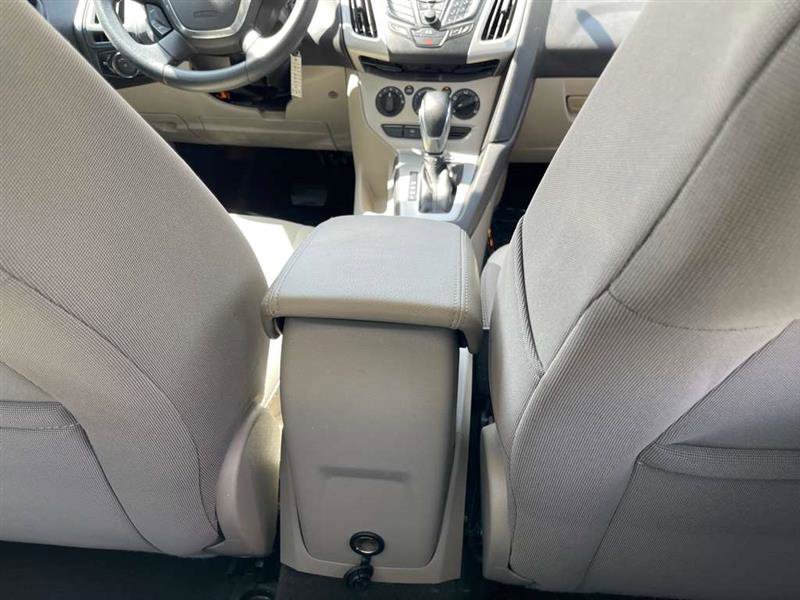 Used 2014 Ford Focus SE image 68