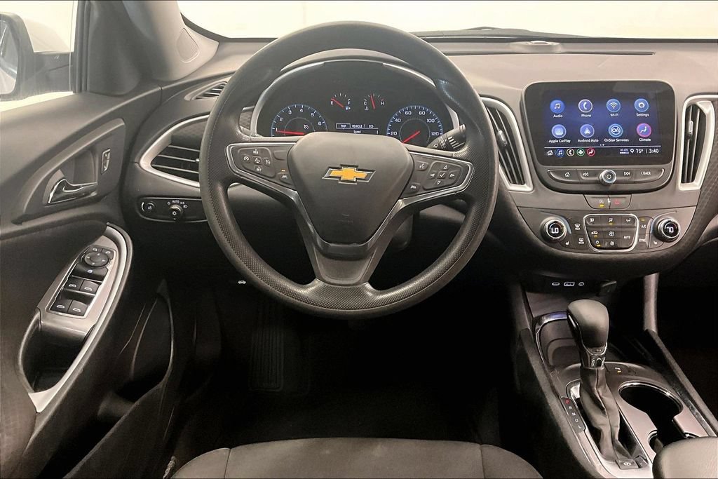 Used 2024 Chevrolet Malibu LT FWD image 4