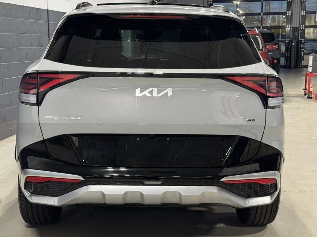 Used 2025 Kia Sportage SX AWD/4WD image 17