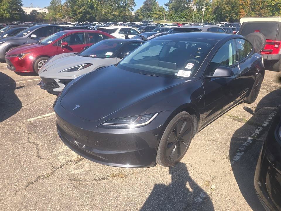 Used 2025 Tesla Model 3 Long Range AWD/4WD image 2