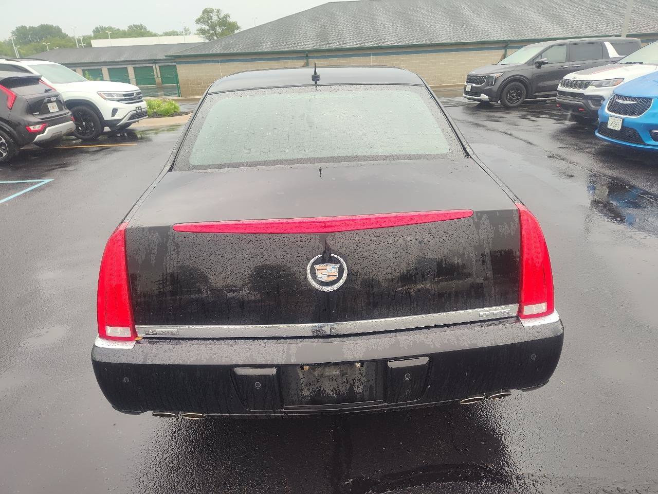 Used 2007 Cadillac DTS Performance FWD image 11