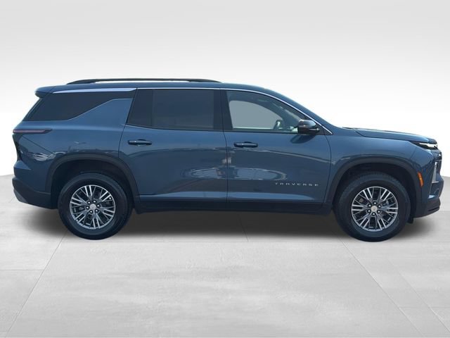 Used 2026 Chevrolet Traverse LT AWD/4WD image 8