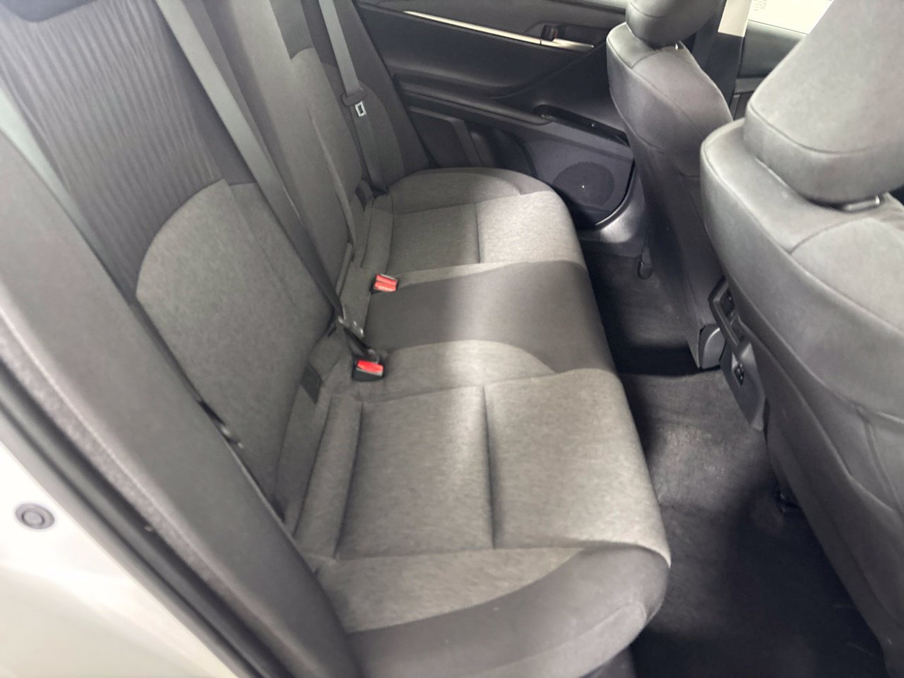 Used 2026 Toyota Camry LE FWD image 31