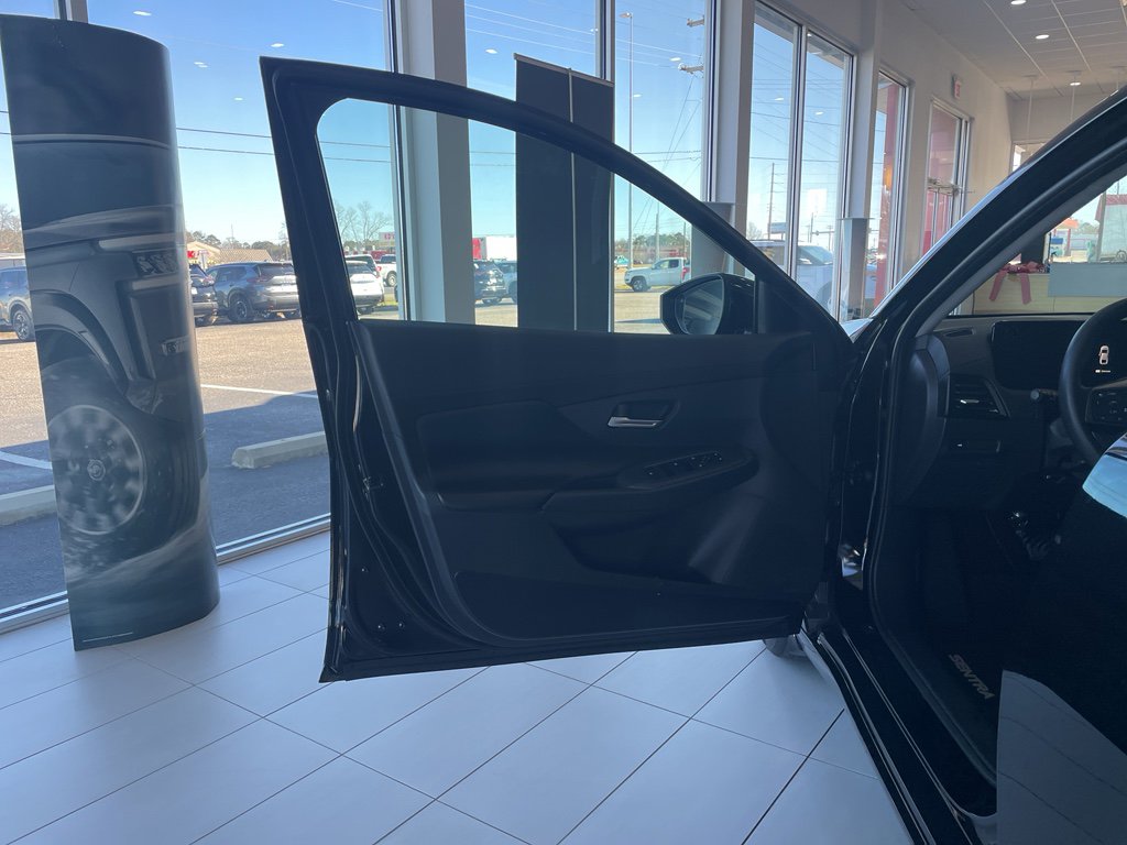 New 2026 Nissan Sentra SV image 8