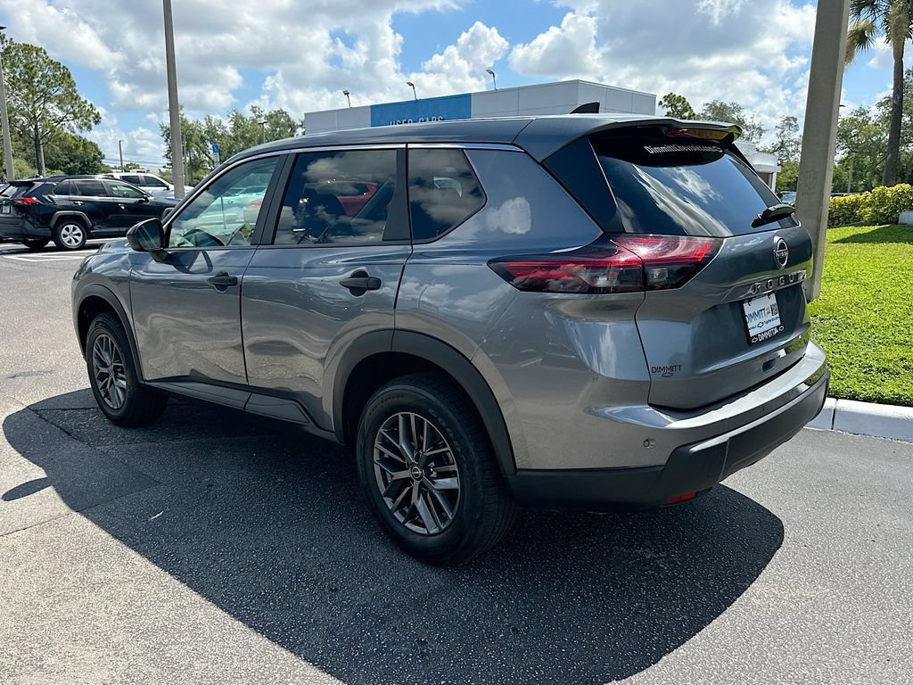 Used 2024 Nissan Rogue S FWD image 7