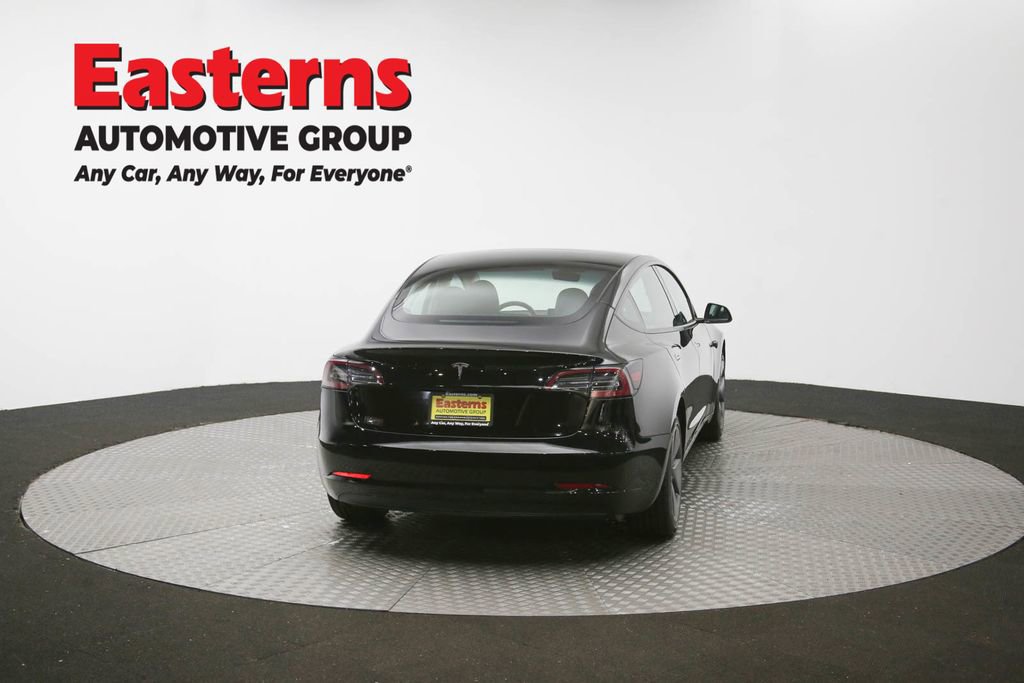Used 2023 Tesla Model 3 Standard Range image 33