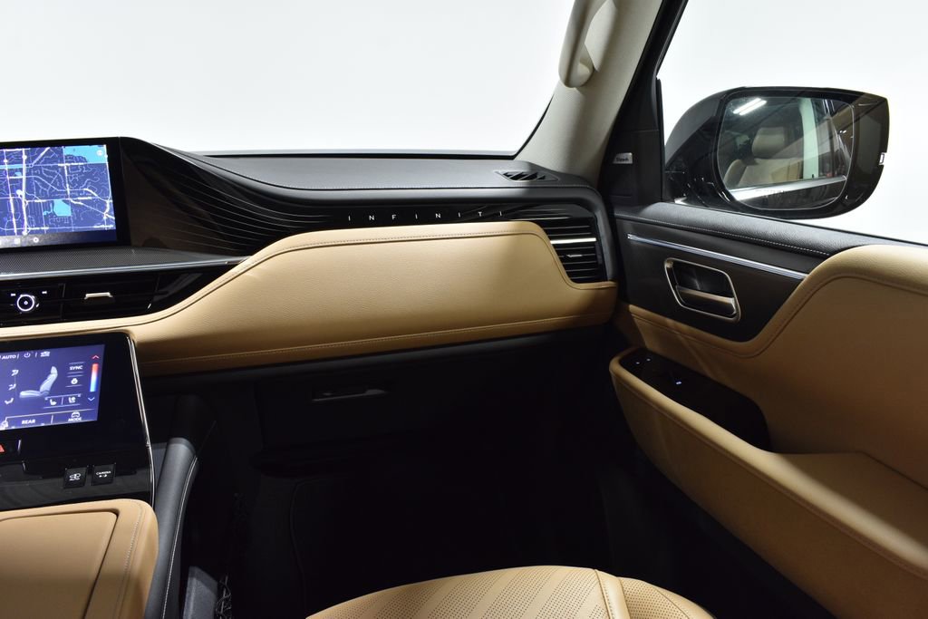 New 2026 INFINITI QX80 Luxe w/ Cargo Package AWD/4WD image 16