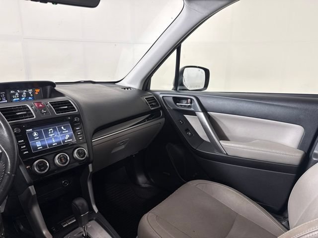 Used 2018 Subaru Forester 2.5i Limited AWD/4WD image 29
