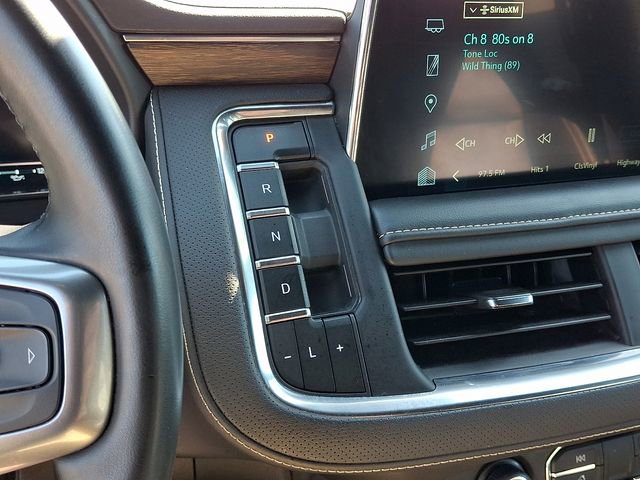 Used 2024 Chevrolet Suburban Premier AWD/4WD image 16