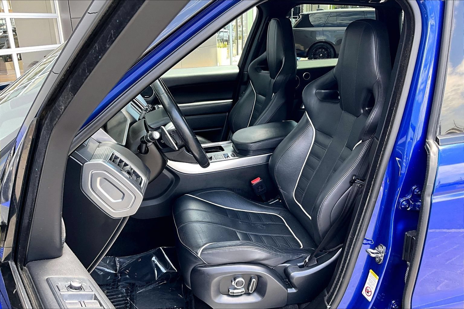 Used 2016 Land Rover Range Rover Sport Supercharged AWD/4WD image 24