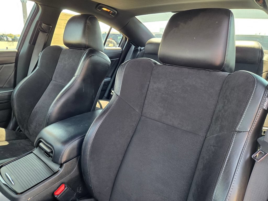 Used 2023 Dodge Charger R/T w/ Plus Group RWD image 15