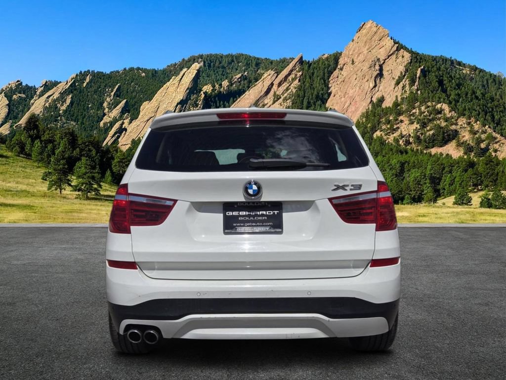 Used 2016 BMW X3 xDrive28i AWD/4WD image 6
