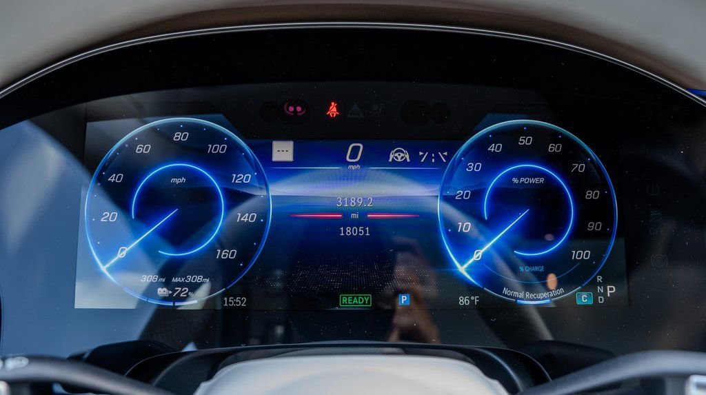 Used 2023 Mercedes-Benz EQS 580 4MATIC Sedan image 9