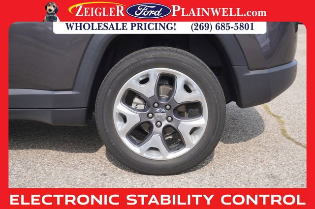 Used 2021 Jeep Compass Limited w/ Sun and Sound Group image 9